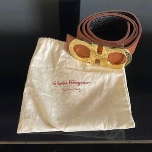 Salvatore Ferragamo brown belt.